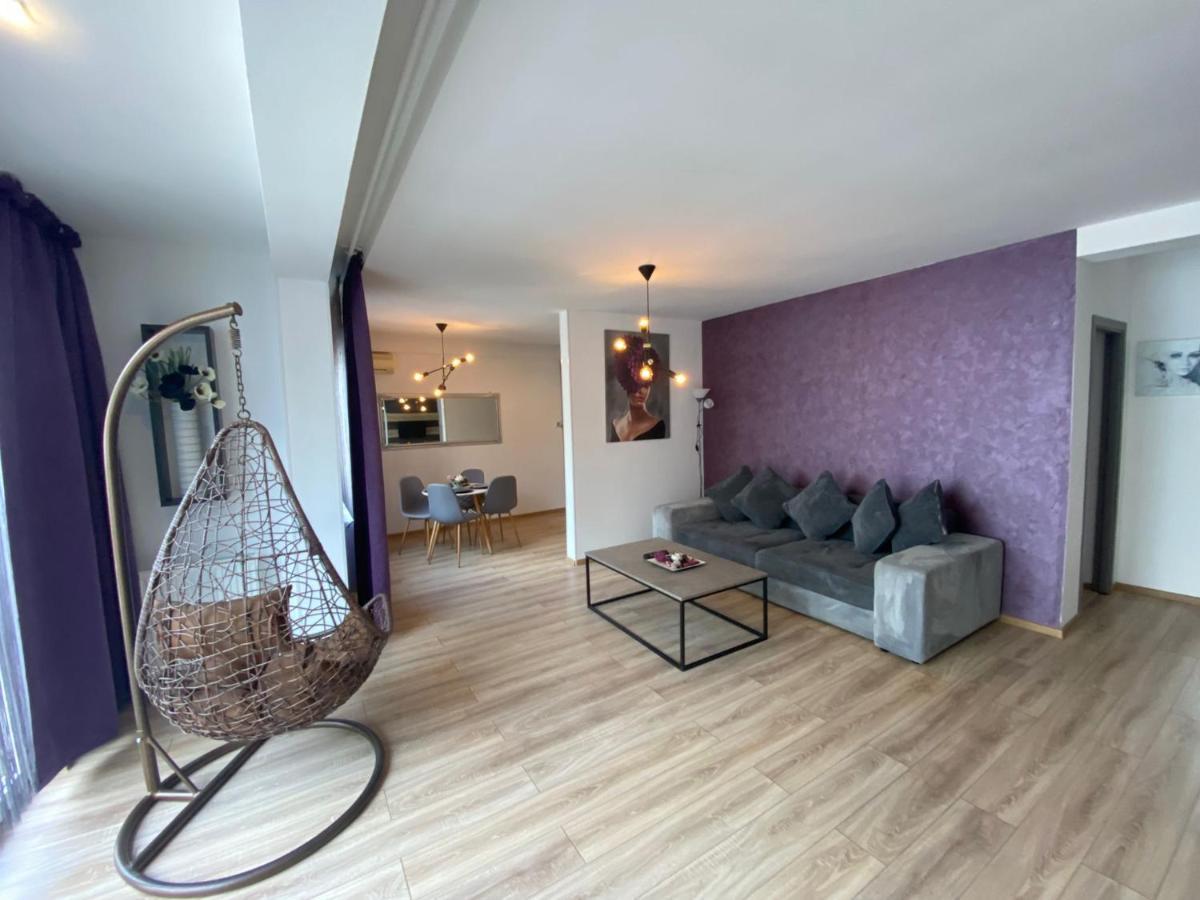 Apartament Ella T8 นาโวดาริ ภายนอก รูปภาพ
