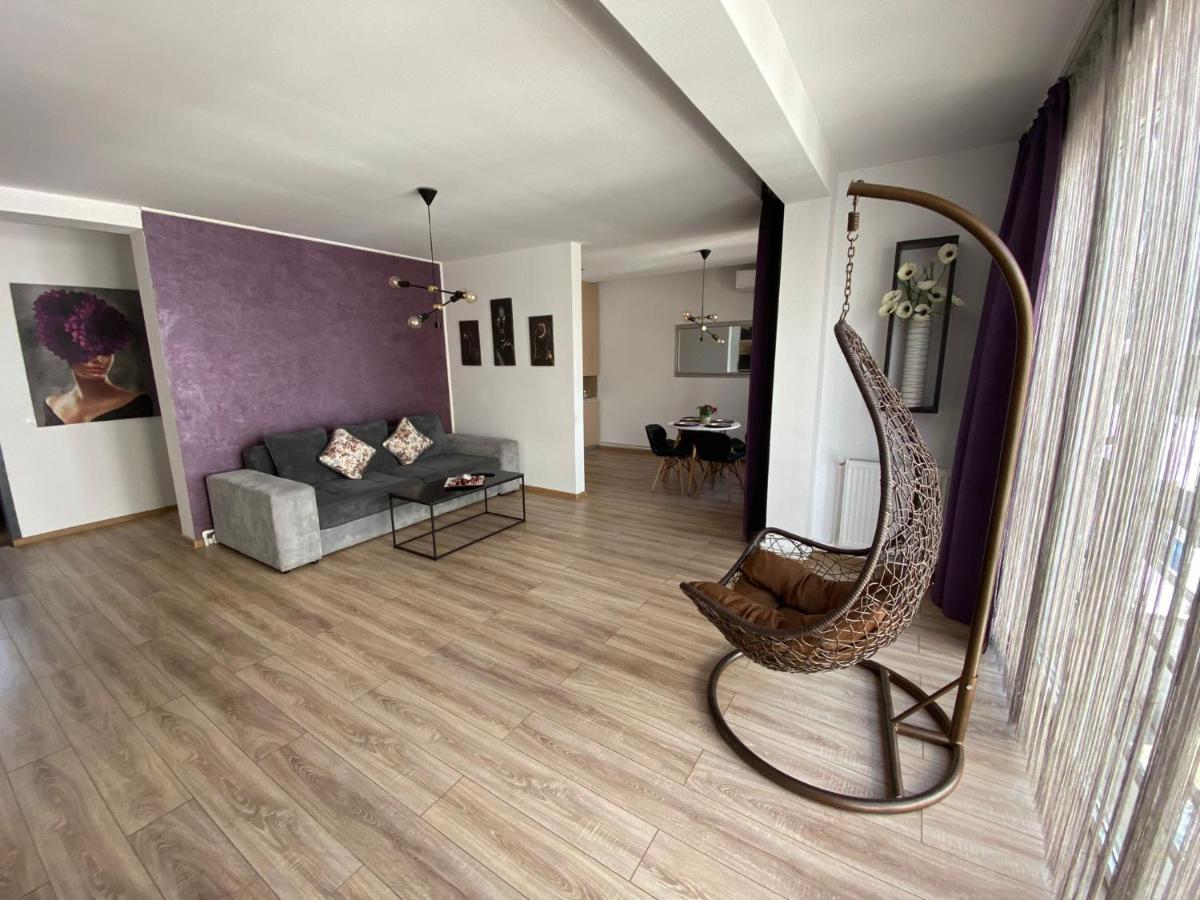 Apartament Ella T8 นาโวดาริ ภายนอก รูปภาพ