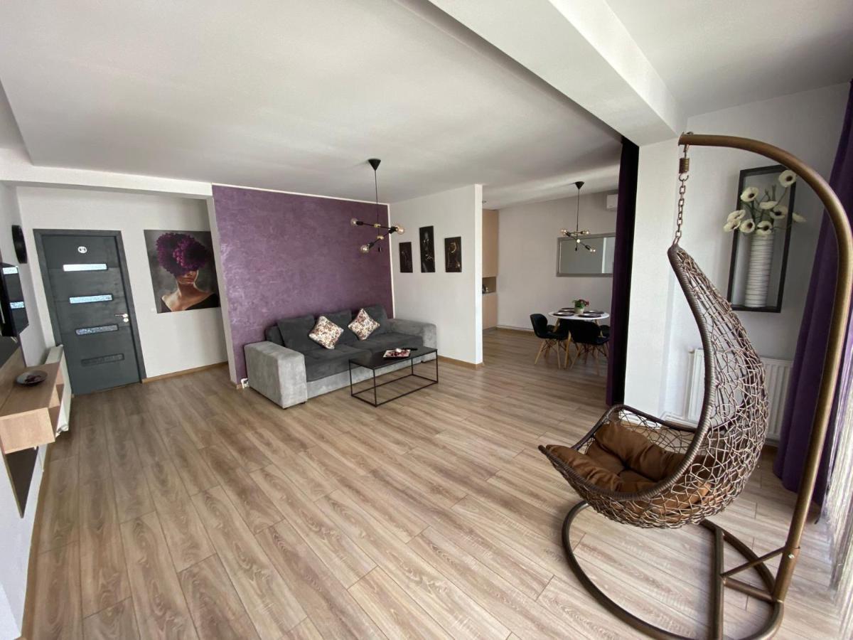 Apartament Ella T8 นาโวดาริ ภายนอก รูปภาพ