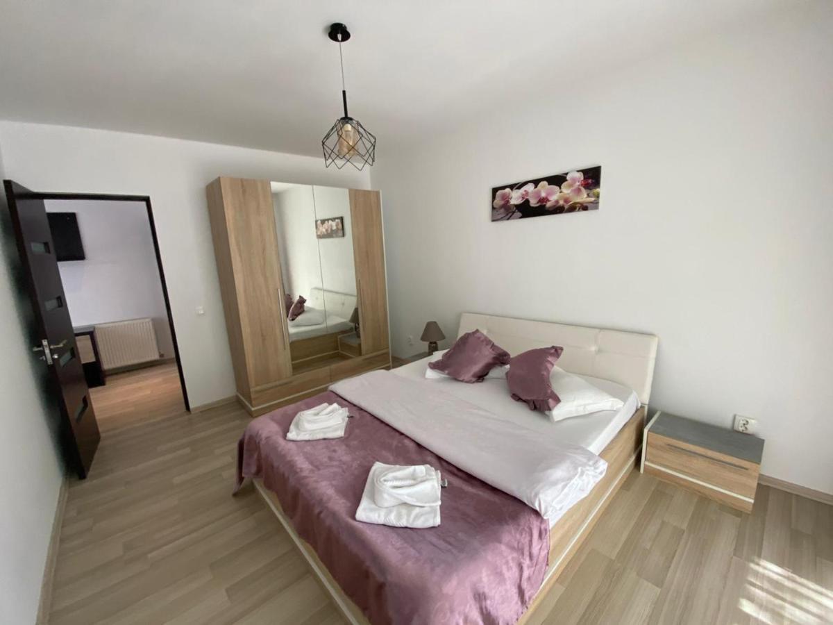 Apartament Ella T8 นาโวดาริ ภายนอก รูปภาพ