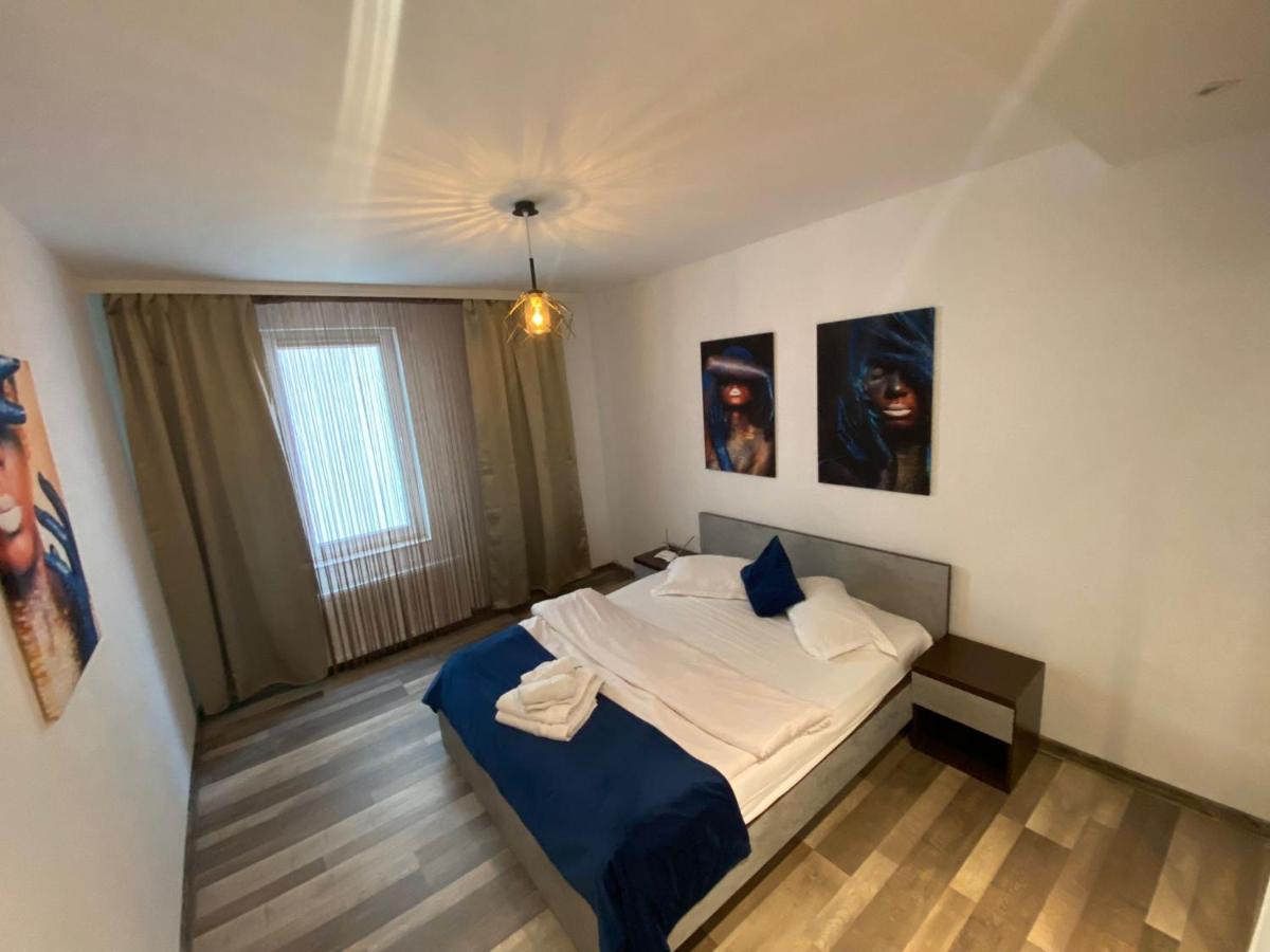 Apartament Ella T8 นาโวดาริ ภายนอก รูปภาพ
