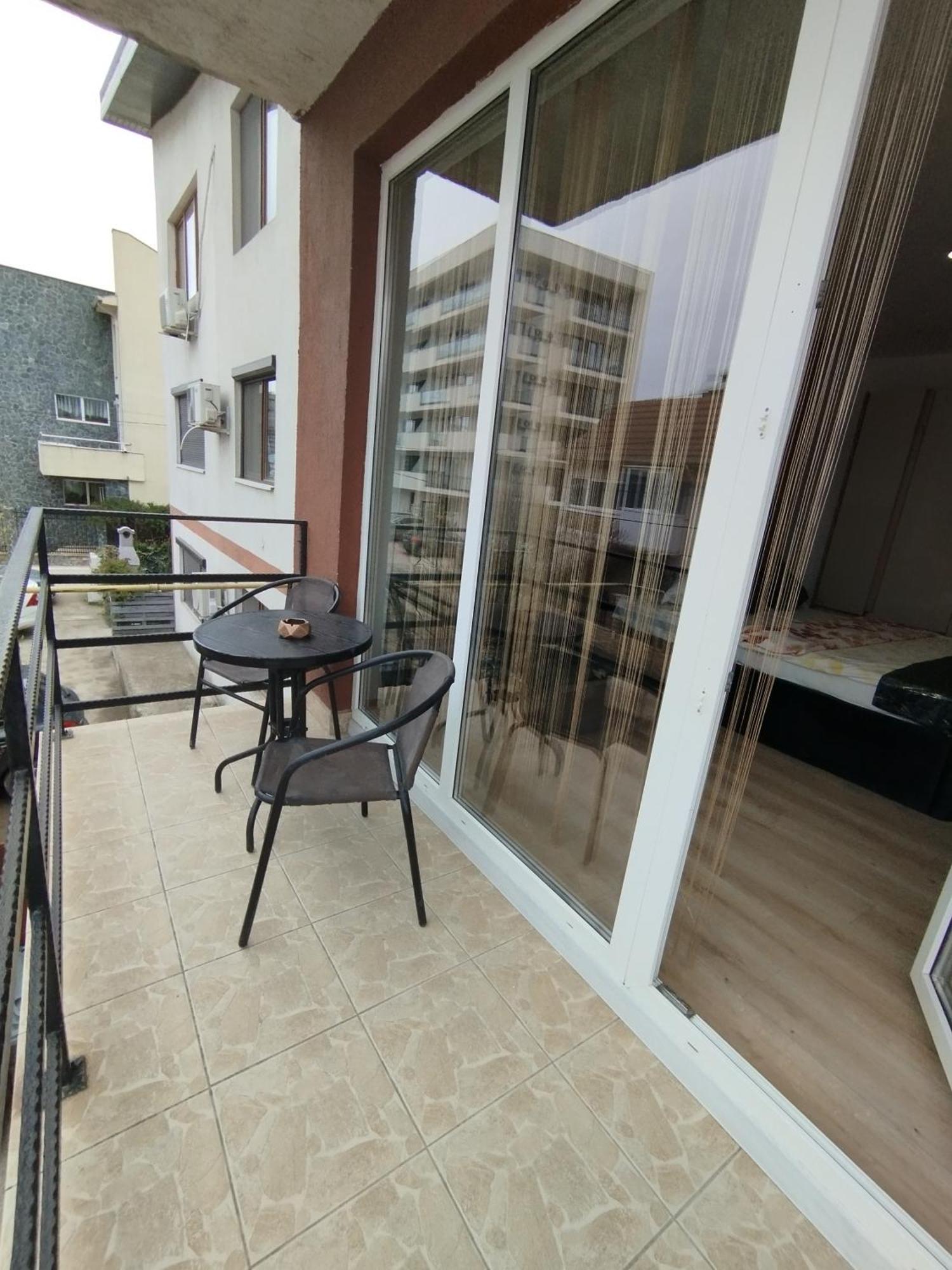 Apartament Ella T8 นาโวดาริ ภายนอก รูปภาพ