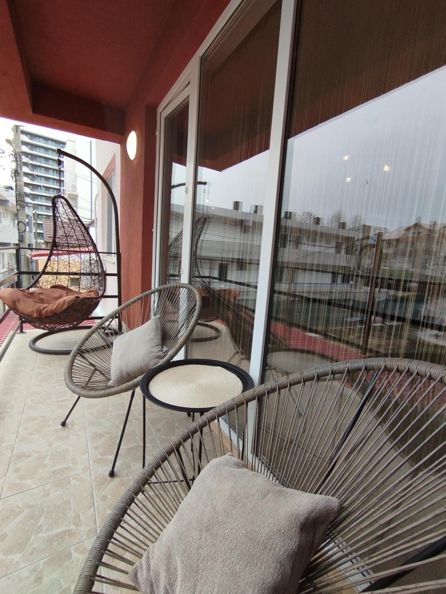 Apartament Ella T8 นาโวดาริ ภายนอก รูปภาพ